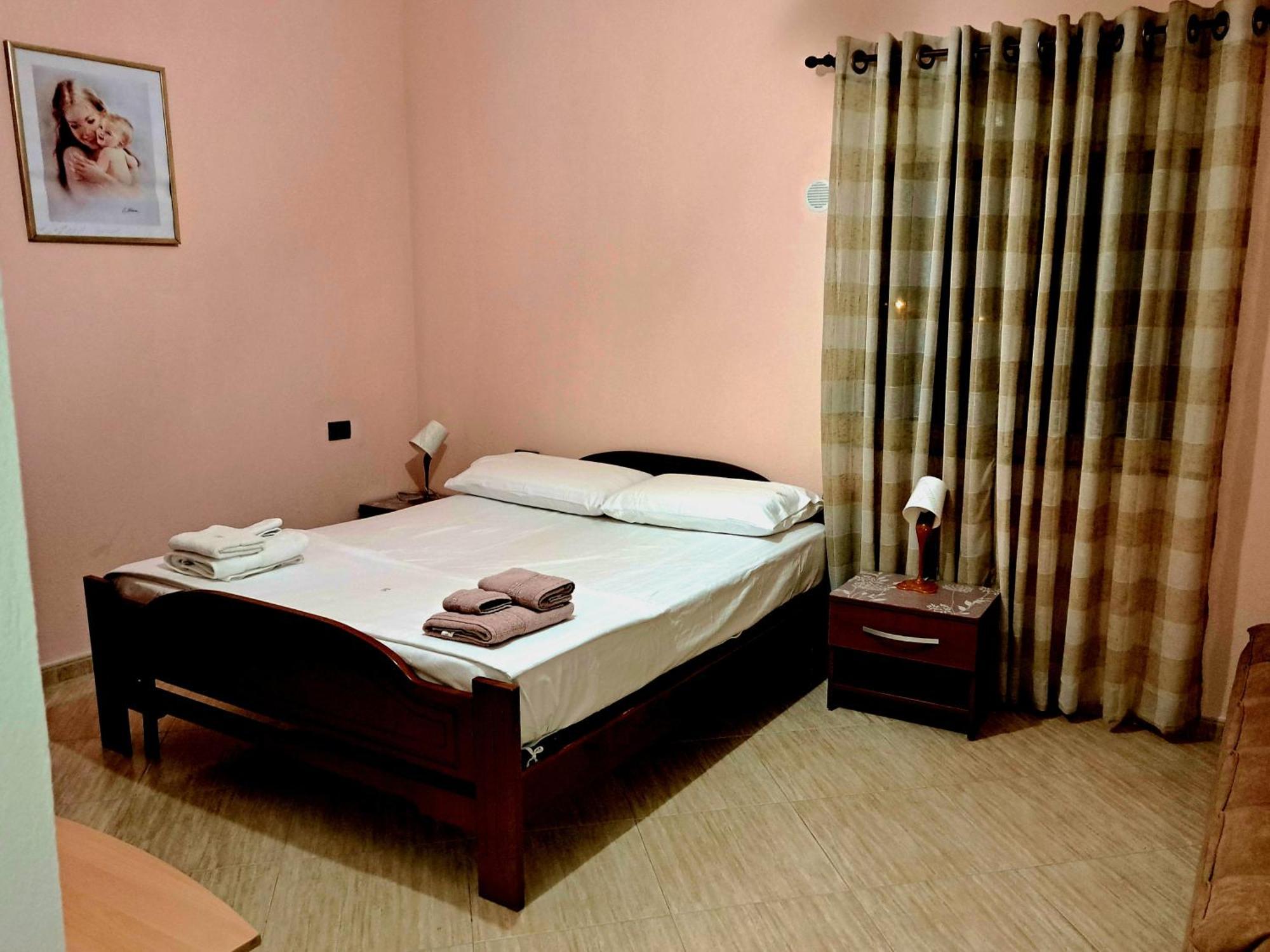 Ferienwohnung Lumturi Resident Durrës Zimmer foto